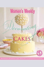 Decorating Cakes