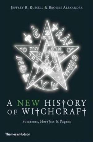 Книга - A New History of Witchcraft