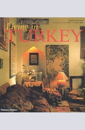 Книга - Living in Turkey